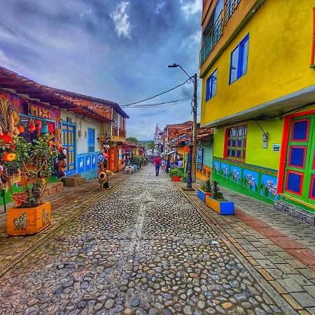 Apartamento Centro Guatape, Parque Y Embalse Exteriér fotografie