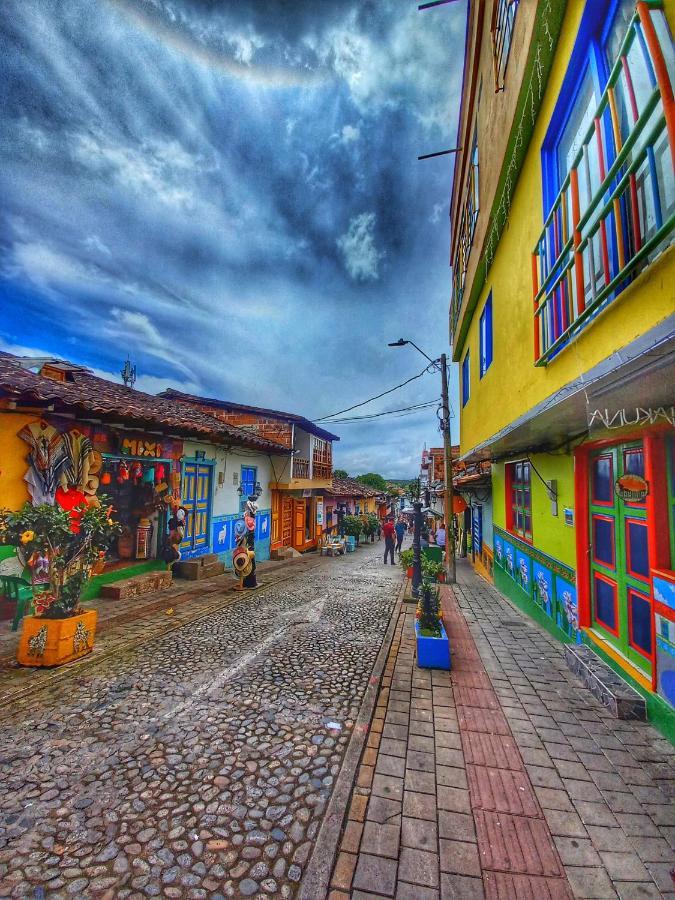 Apartamento Centro Guatape, Parque Y Embalse Exteriér fotografie