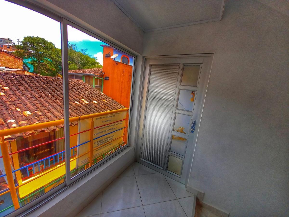 Apartamento Centro Guatape, Parque Y Embalse Exteriér fotografie